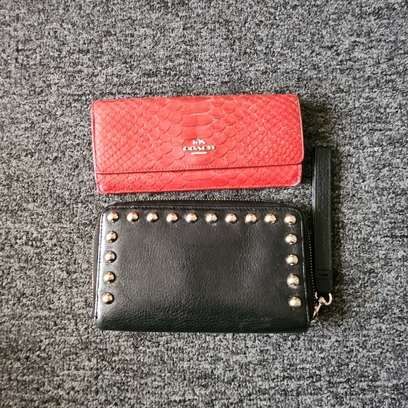 Wallet - Picture 1 of 8